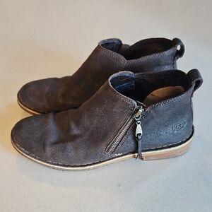 Ugg Leather Brown Ankle Boots